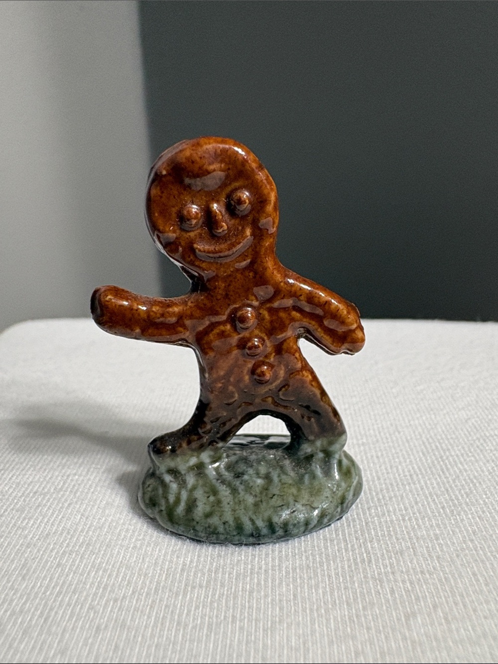 Vintage Wade England Red Ros Tea Gingerbread Man Figurine